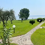 Lägenhet On The View Manerba del Garda